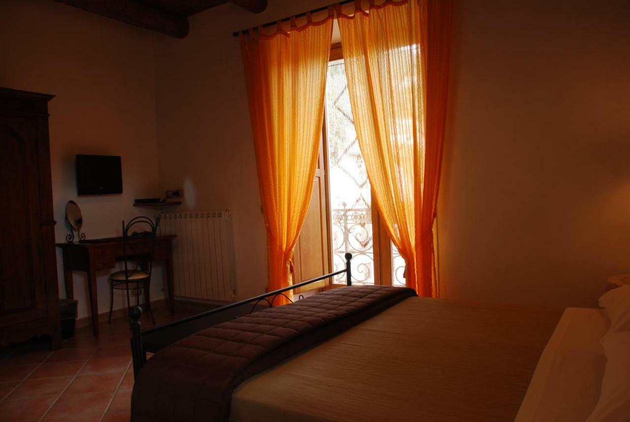أَجيرولا B&B Beata Solitudo المظهر الخارجي الصورة